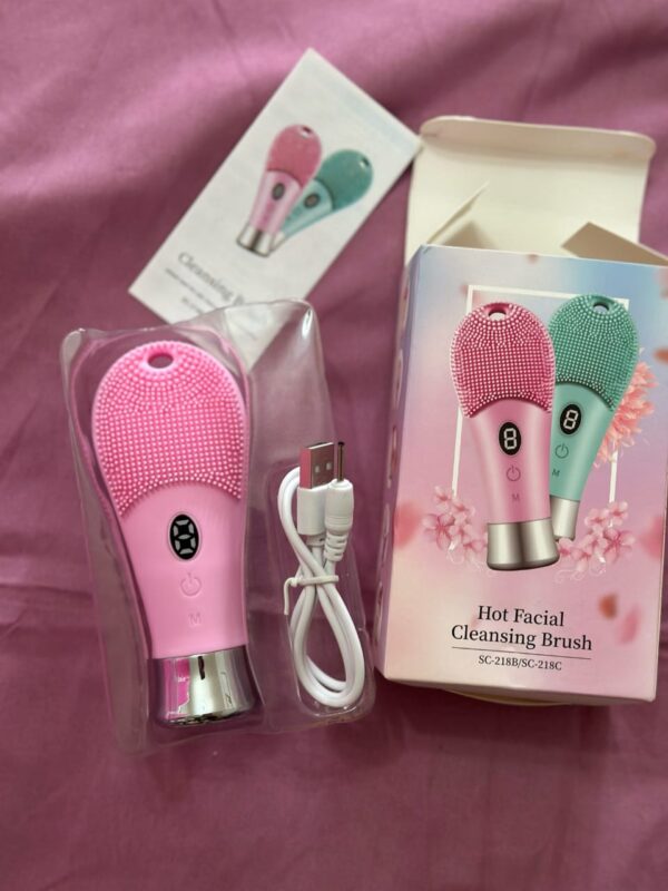 Silicone Electric Facial Cleansing Brush - Image 5